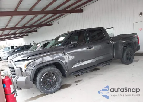 2022 Toyota Tundra Sr5 из США, поврежденный, VIN 5TFLA5BC6NX001361